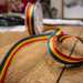 Non  quindi pi lopulenza a fare tendenza. No  afferma la titolare salutandoci : al contrario si  sempre alla ricerca della fantasia e di oggetti diversi e personalizzati, come questi nastrini arcobaleno usati per le nozze gay